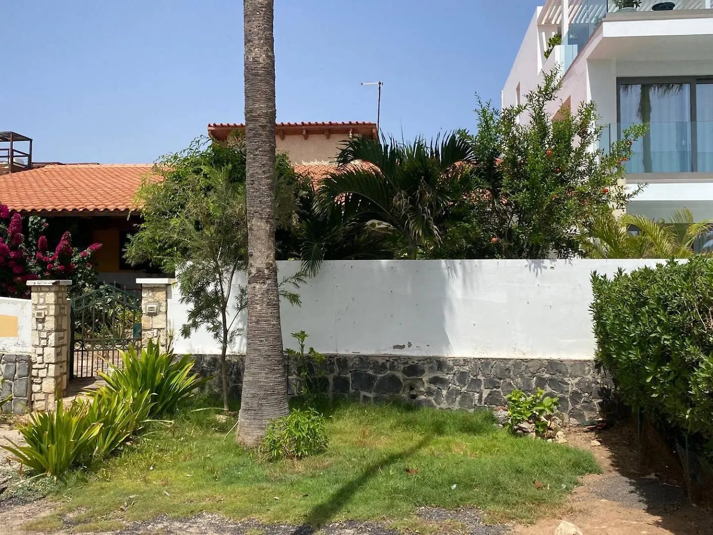 סנטה מריה Beach Villa - By Bobbywashere בית נופש