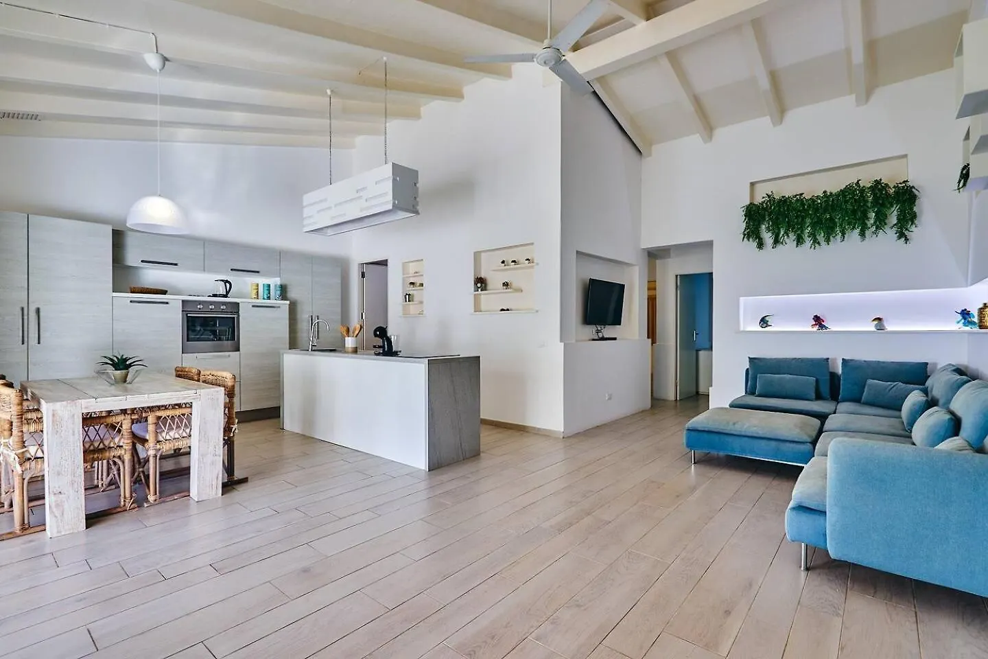 סנטה מריה Beach Villa - By Bobbywashere בית נופש סנטה מריה
